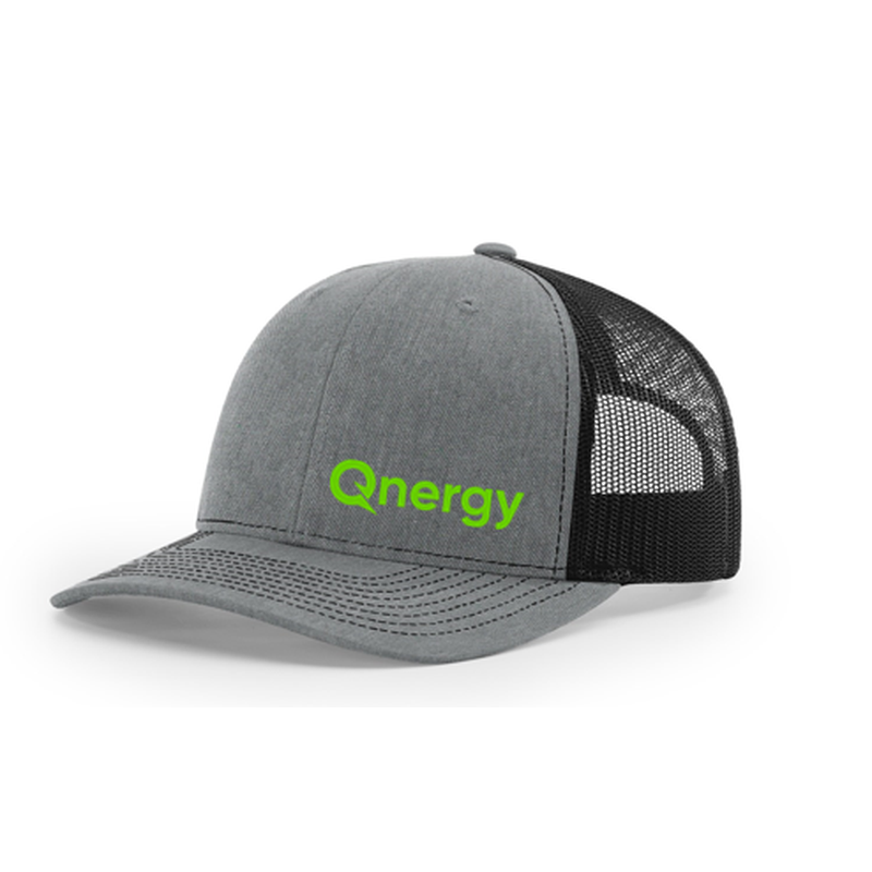 QNERGY RICHARDSON 6 PANEL TRUCKER HAT - CHARCOAL/BLACK SIDE PANEL LOGO